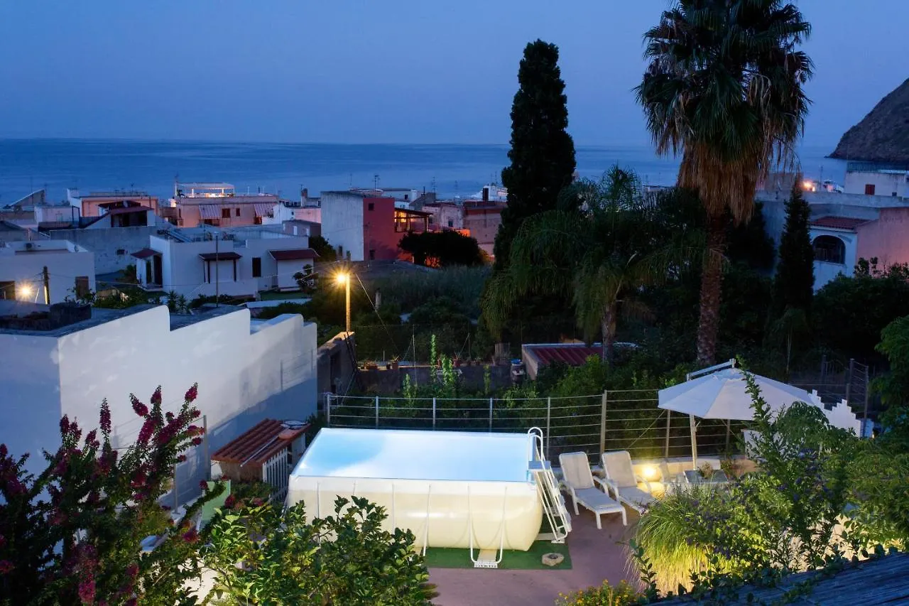 Hébergement de vacances Villa Agrumeto Lipari  Italie