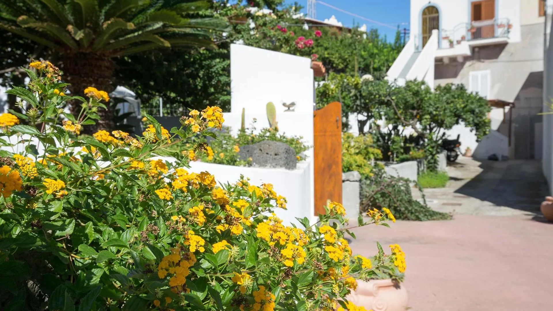 Holiday home Villa Agrumeto Lipari  Italy